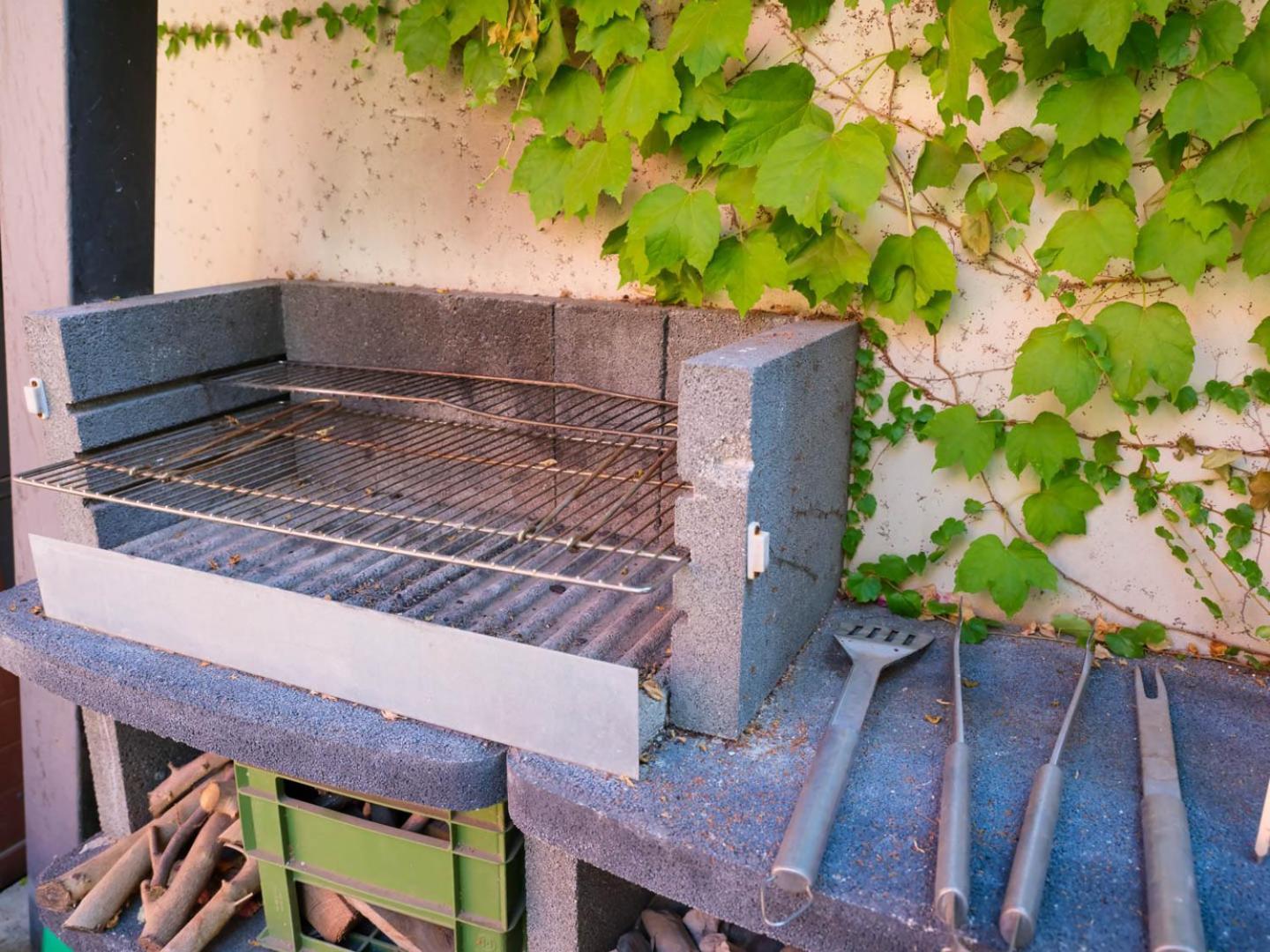 Il Giardino Dell'argano Rosso Rom